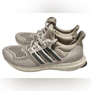NWOT Adidas Ultraboost Women’s